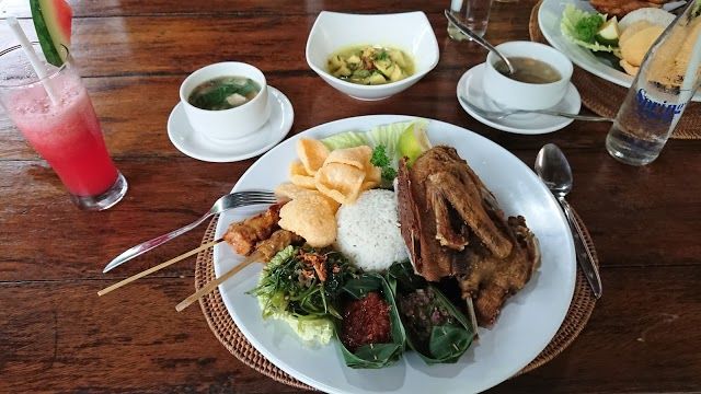 Laka Leke Restaurant